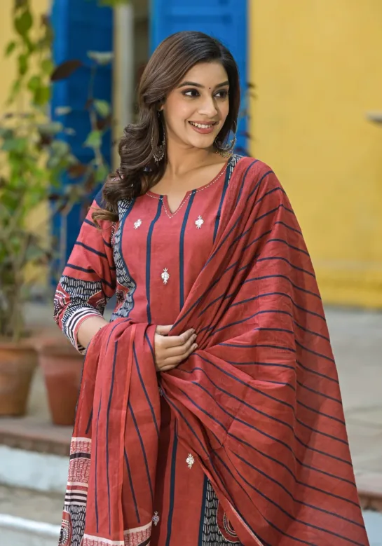 Designer Straight Suits