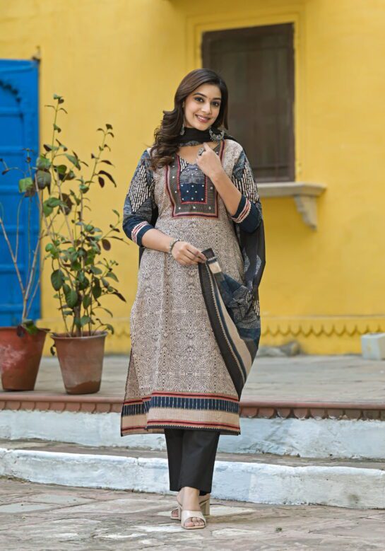 Designer Straight Suits
